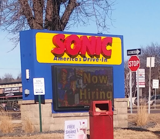 Fast Food Restaurant «Sonic Drive-In», reviews and photos, 4910 Central Ave NE, Columbia Heights, MN 55421, USA