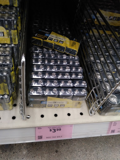 Hardware Store «Harbor Freight Tools», reviews and photos, 1019 N State College Blvd, Anaheim, CA 92806, USA