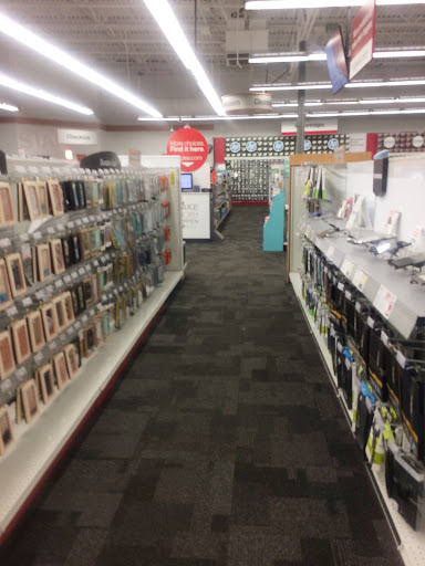 Office Supply Store «Staples», reviews and photos, 436 Southbridge St, Auburn, MA 01501, USA