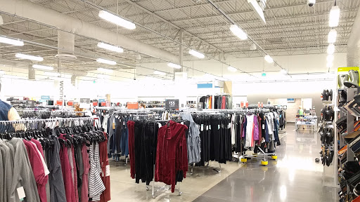 Department Store «Nordstrom Rack Kildeer Village Square», reviews and photos, 20393 N Rand Rd Suite 104, Kildeer, IL 60074, USA