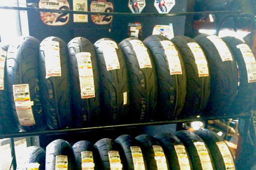 Motorcycle Repair Shop «Mammoth Motorsports Motorcycle Repair & Service», reviews and photos, 5681 Redwood Dr #2, Rohnert Park, CA 94928, USA