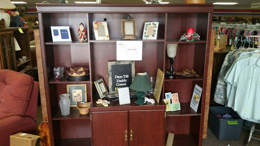 Thrift Store «Salvation Army», reviews and photos, 210 Kraft St, Clarksville, TN 37040, USA