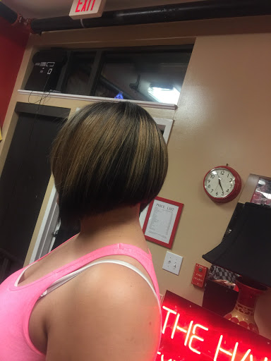 Beauty Salon «Uptown Hair Extensions by Allison», reviews and photos, 25701 N Lakeland Blvd, Euclid, OH 44132, USA