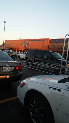 Grocery Store «Kroger», reviews and photos, 725 W Central Ave, Springboro, OH 45066, USA