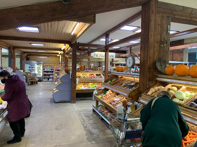 Comments and reviews of Smiths Farm Shop