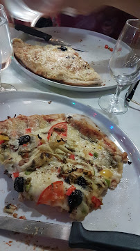 Plats et boissons du Pizzeria Au Paradizzio Pizzas à Entraigues-sur-la-Sorgue - n°4