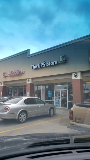 Shipping and Mailing Service «The UPS Store», reviews and photos, 3751 Main St #600, The Colony, TX 75056, USA