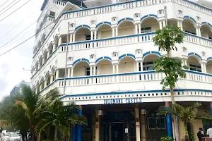 Solomon's Castle Hotel image