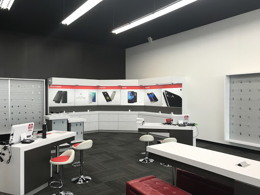 Cell Phone Store «GoWireless Verizon Authorized Retailer», reviews and photos, 200 US-22, Green Brook Township, NJ 08812, USA