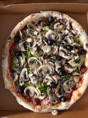 Pizzeria de Marines à Marines
