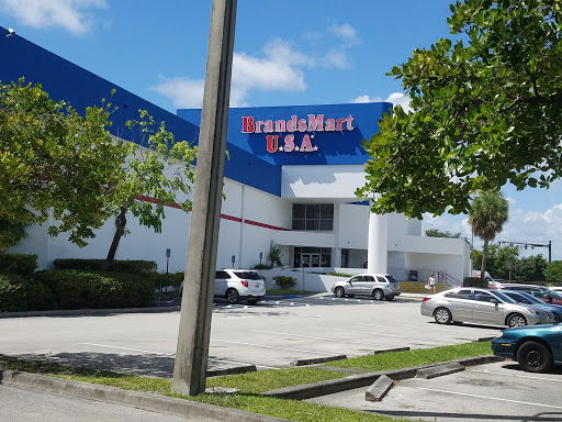 Department Store «BrandsMart USA», reviews and photos, 821 SW Natura Blvd, Deerfield Beach, FL 33441, USA