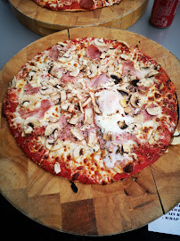Pizza du Pizzeria Snack Le four provencal à Sault - n°10