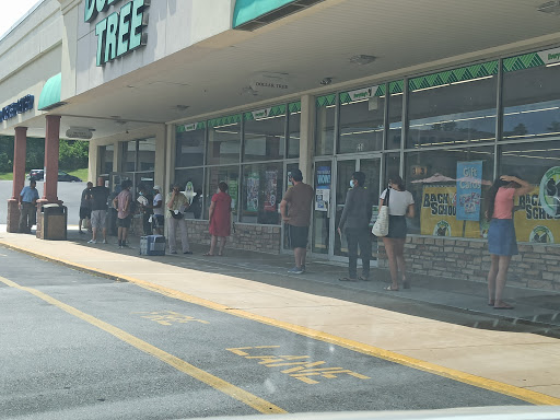 Shopping Mall «Lincoln Court Shopping Center», reviews and photos, 215 Lancaster Ave, Frazer, PA 19355, USA