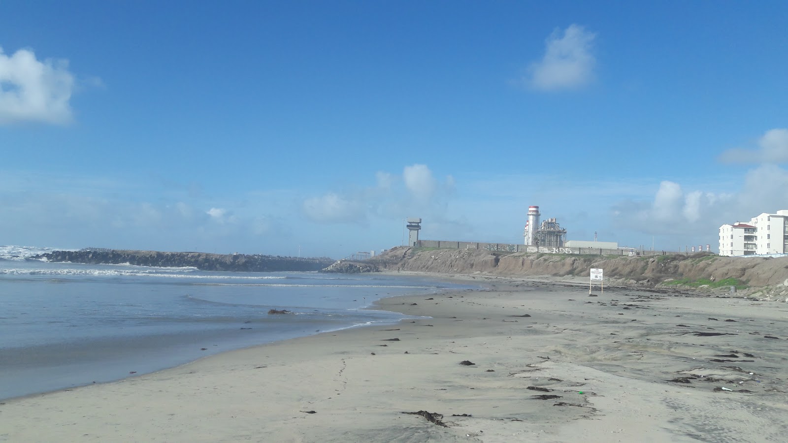 Photo de Playa Del Rosarito avec un niveau de propreté de assez propre