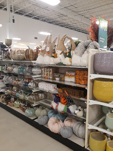 Department Store «HomeGoods», reviews and photos, 1356 Franklin Mills Cir, Philadelphia, PA 19154, USA