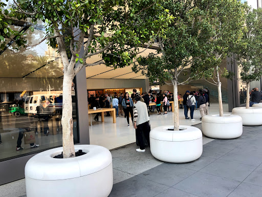 Shopping Mall «Union Square, San Francisco», reviews and photos, 333 Post St, San Francisco, CA 94108, USA