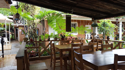 Posada Restaurant Diana Victoria - 5CG6+3C2, Federico Basilis, Jarabacoa 41000, Dominican Republic