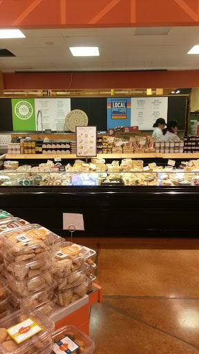 Grocery Store «Whole Foods Market», reviews and photos, 6930 S Highland Dr, Cottonwood Heights, UT 84121, USA