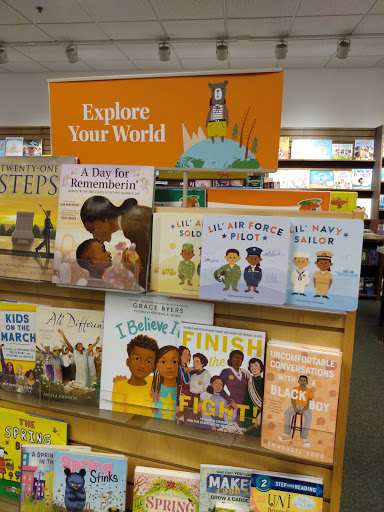 Book Store «Barnes & Noble», reviews and photos, 15 Backus Ave, Danbury, CT 06810, USA