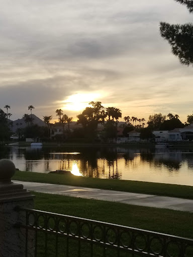 Shopping Mall «Mercado Del Lago Mall», reviews and photos, 8320 N Hayden Rd, Scottsdale, AZ 85258, USA