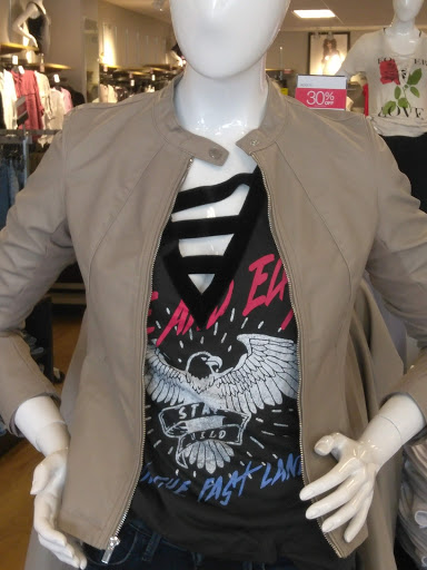 Outlet Store «Express Factory Outlet», reviews and photos, 4015 S Interstate Hwy 35, San Marcos, TX 78666, USA