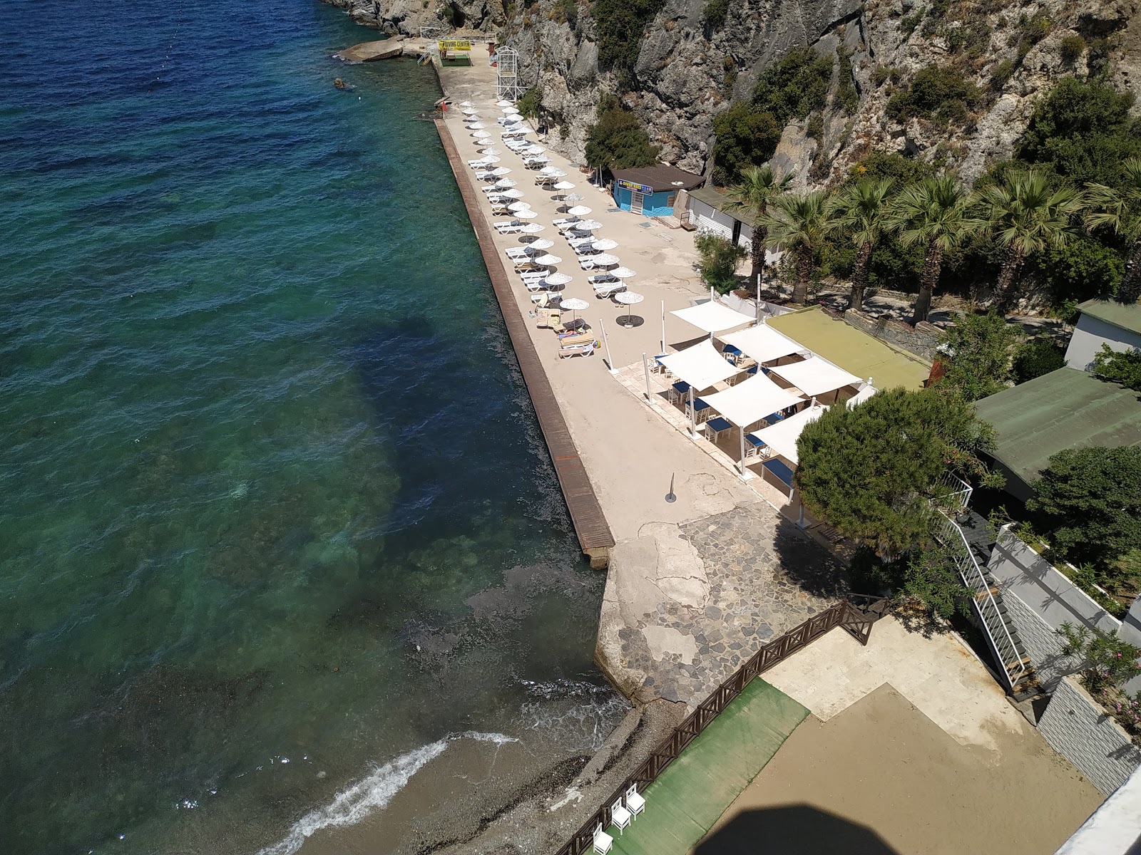 Foto von Ladonia beach mit kleine bucht