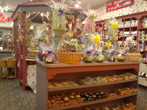 Shopping Mall «The Laurel Mall», reviews and photos, 106 Laurel Mall Dr, Hazleton, PA 18202, USA