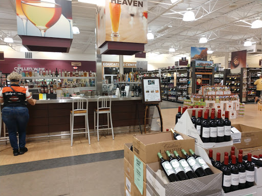 Liquor Store «Liquor Barn», reviews and photos, 2625 Scottsville Rd, Bowling Green, KY 42104, USA