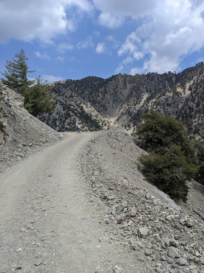 San Antonio Falls Trailhead