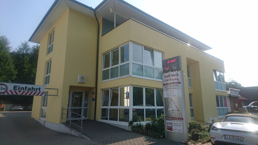 Tierklinik Lüneburg - Klinik u. Praxis für Kleintiere - Dr. D. Remien, U. Janz, Dr. H. Schenk unter Lüneburg, Niedersachsen