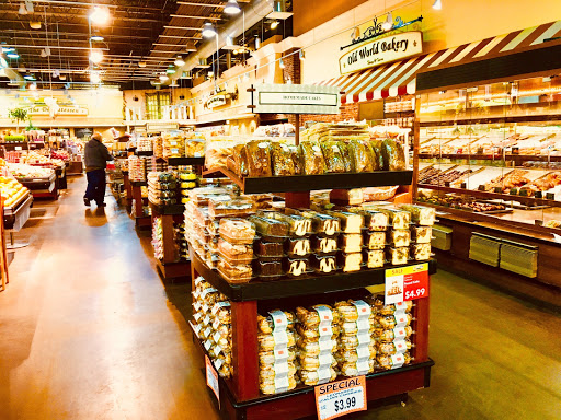 Grocery Store «Shop & Save Market», reviews and photos, 518 Metropolitan Way, Des Plaines, IL 60016, USA