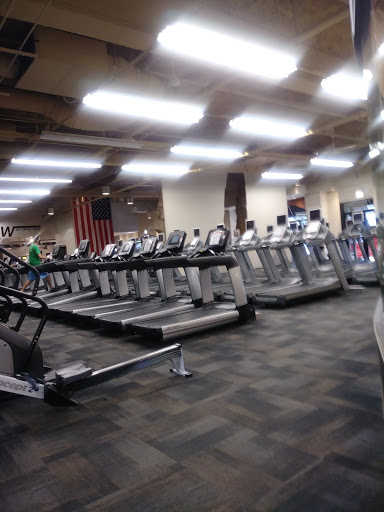 Shopping Mall «Pipers Alley Mall», reviews and photos, 210 W North Ave, Chicago, IL 60610, USA