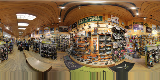 Clothing Store «Bivouac», reviews and photos, 336 S State St, Ann Arbor, MI 48104, USA