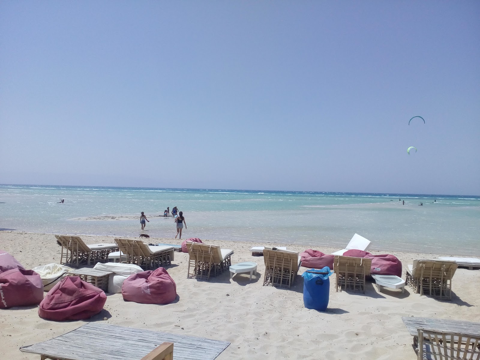 Foto von La Hacienda hotel beach mit geräumige bucht