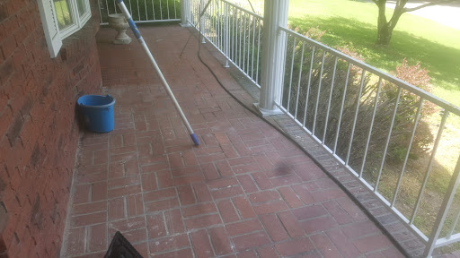 Cabin Rental Agency «Dixieland Cabins», reviews and photos, 1613 Donelson Pkwy, Dover, TN 37058, USA