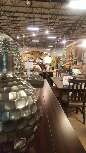 Furniture Store «Ashley HomeStore», reviews and photos, 7375 Jefferson Blvd, Louisville, KY 40219, USA