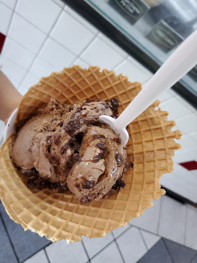 Ice Cream Shop «Cold Stone Creamery», reviews and photos, 14370 Culver Dr #1, Irvine, CA 92604, USA