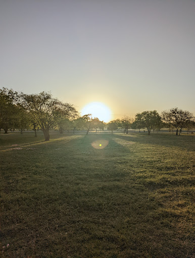 City Park «Shearer Hills/Ridgeview Walking Trail - Olmos Basin Park», reviews and photos, 101 Jackson Keller Rd, San Antonio, TX 78216, USA