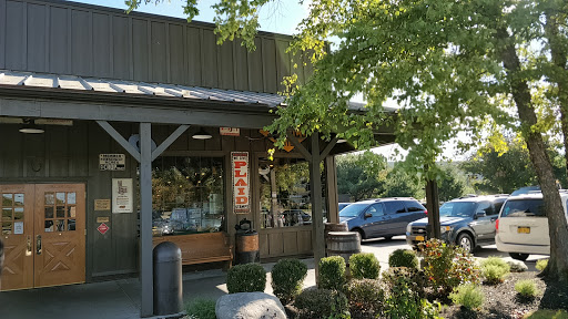 American Restaurant «Cracker Barrel Old Country Store», reviews and photos, 4 Merritt Blvd, Fishkill, NY 12524, USA