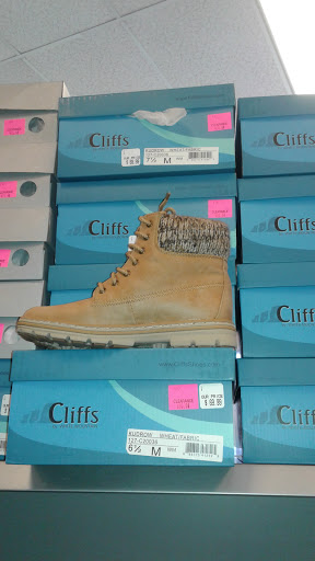 Shoe Store «Shoe Carnival», reviews and photos, 740 Ernest W Barrett Pkwy NW, Kennesaw, GA 30144, USA