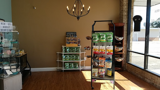 Pet Groomer «Dog Gone Cute Grooming & Bowtique», reviews and photos, 446 Racetrack Rd NW Unit F, Fort Walton Beach, FL 32547, USA