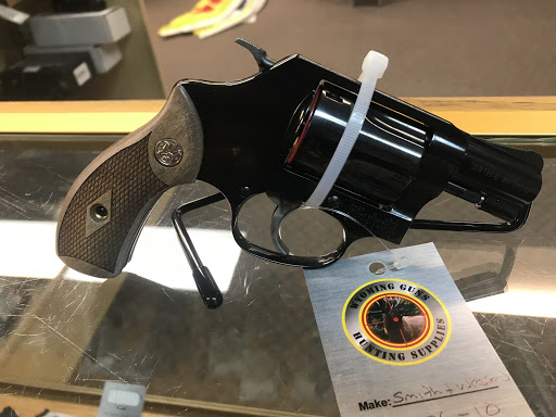 Gun Shop «Wyoming Guns», reviews and photos, 5987 S Suncoast Blvd, Homosassa, FL 34446, USA