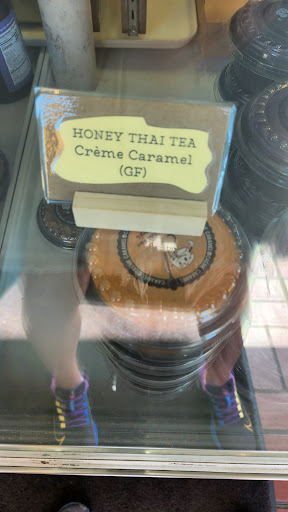 Bakery «Crème Caramel LA», reviews and photos, 14849 Burbank Blvd, Sherman Oaks, CA 91411, USA