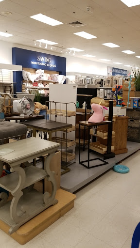 Department Store «Marshalls», reviews and photos, 1399 N Shore Rd, Revere, MA 02151, USA