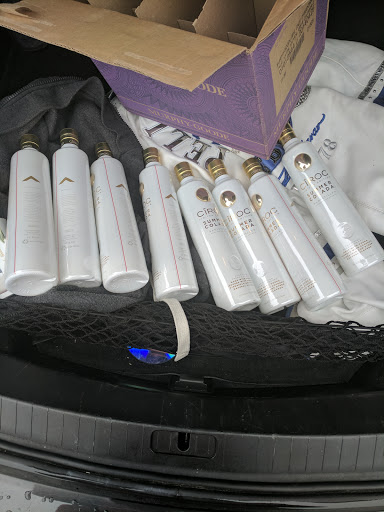 State Liquor Store «Liquor Barn», reviews and photos, 8170 W Golf Rd, Niles, IL 60714, USA