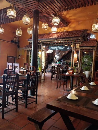 Green Farm Restaurant & Cooking Class Center ( Best Place to Eat in Hanoi - Vietnamese & International Dishes) Top 5 Best Vietnamese restaurant in Hanoi serves Regular & Vegan Dishes