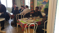 Atmosphère du Restaurant Douce Heure Antillaise à Montceau-les-Mines - n°3
