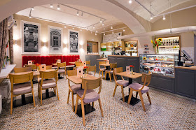 Restaurace a kavárna Café Della Porta