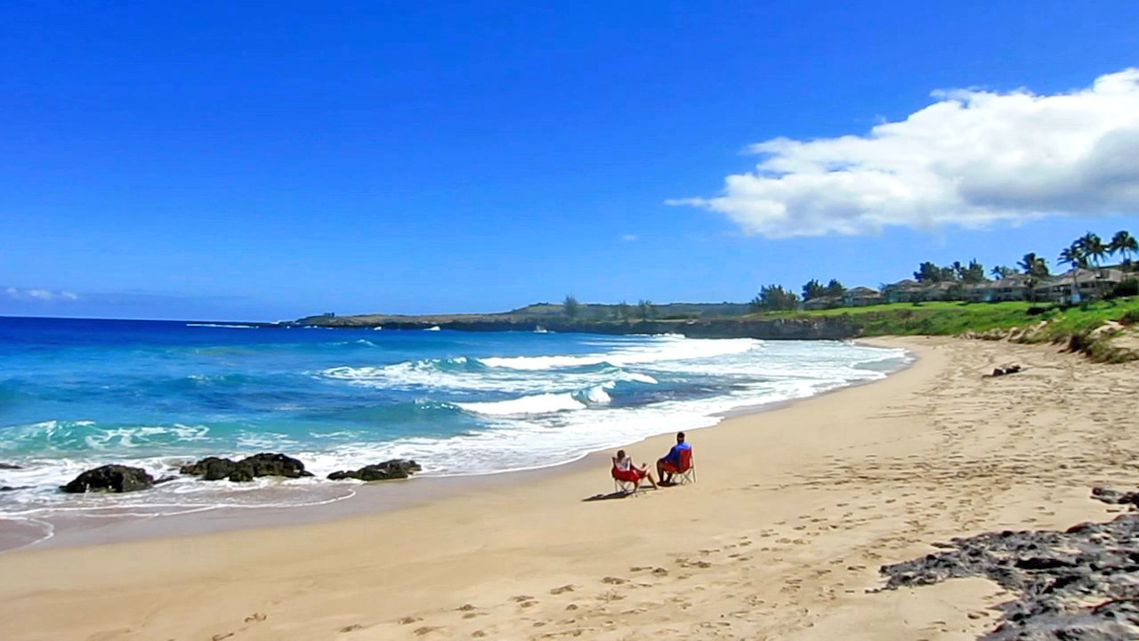 Foto af Oneloa Beach med rummelige multi -bugter