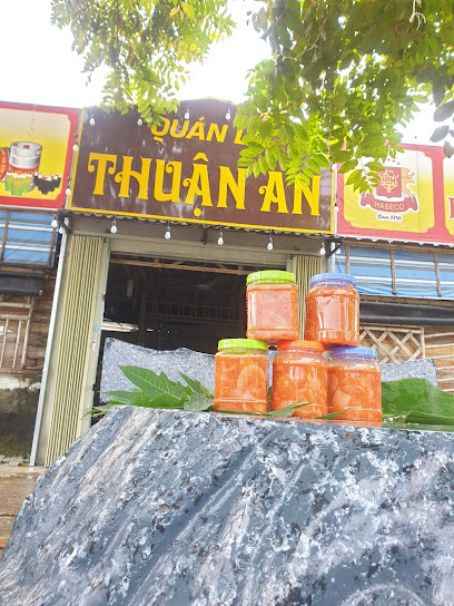 Quán lá Thuận An